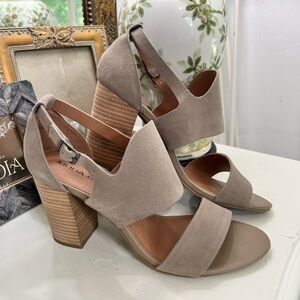 Moda Spana Block heel Suede sandals